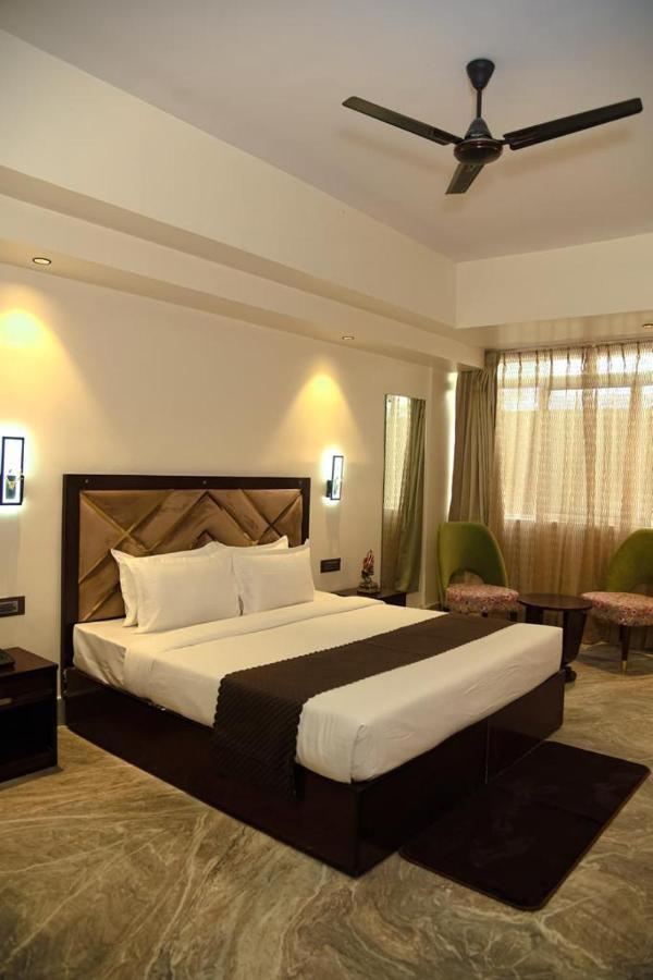 Cloud Social Hotel Shillong Ngoại thất bức ảnh
