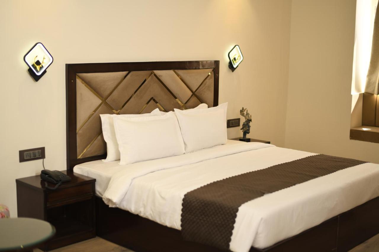 Cloud Social Hotel Shillong Ngoại thất bức ảnh