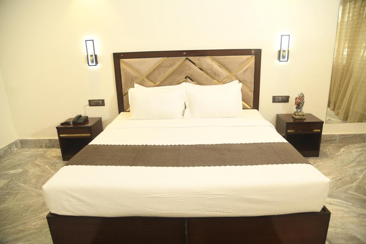 Cloud Social Hotel Shillong Ngoại thất bức ảnh