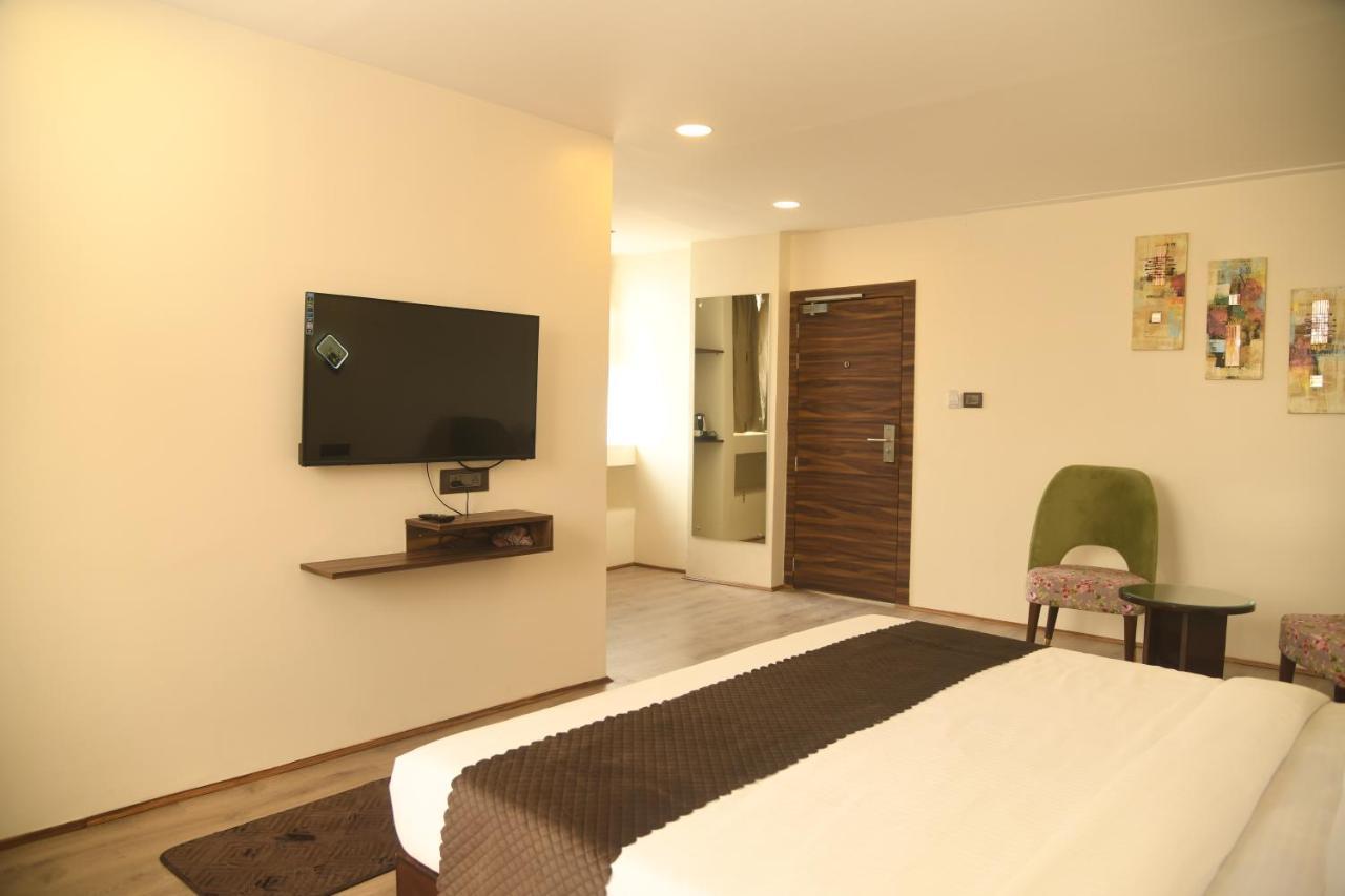 Cloud Social Hotel Shillong Ngoại thất bức ảnh